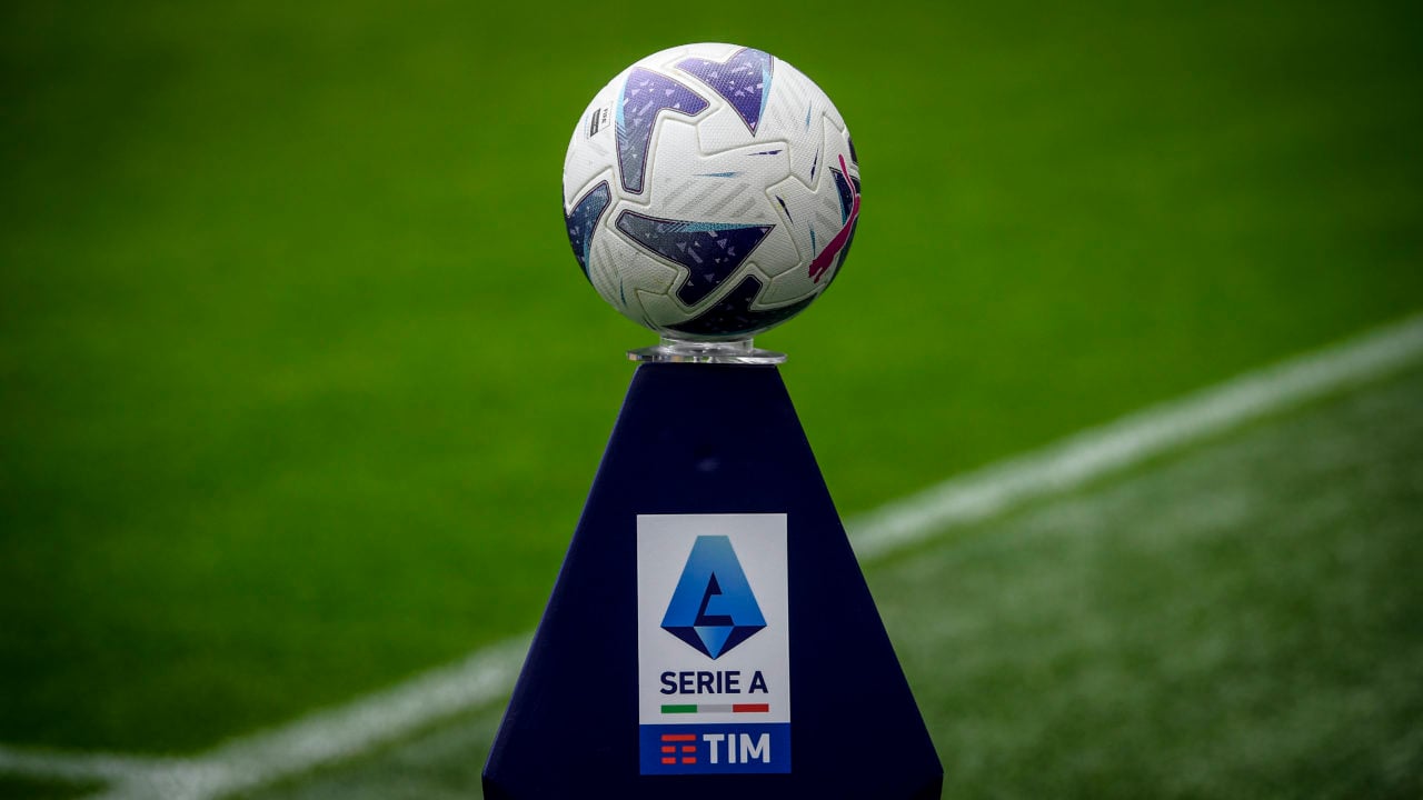 The official Serie A match ball Puma Orbita is seen on a plinth prior to the Serie A football match between FC Internazionale and US Salernitana. F...