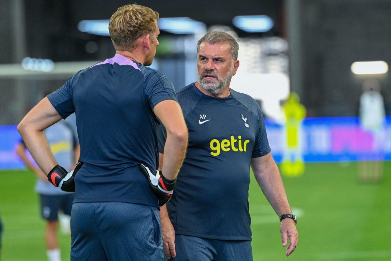 Ange Postecoglou (R) manager of Tottenham Hotspur team gestures during a training session at the Singapore Festival of Football in Singapore on Jul...