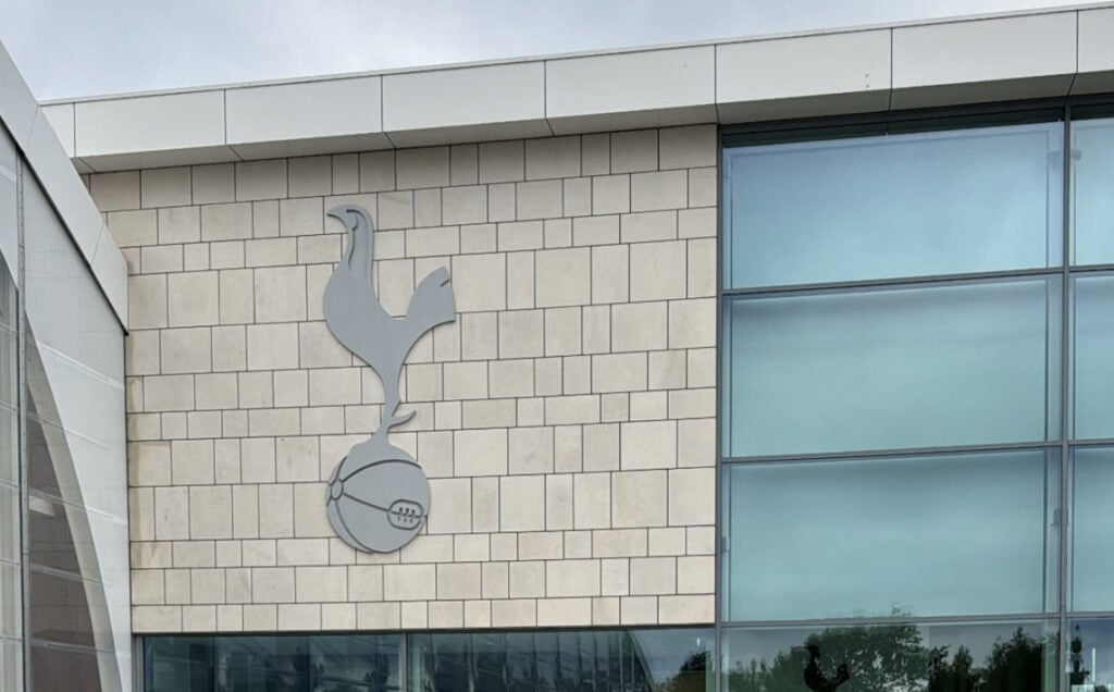Report: Spurs are ‘keeping tabs’ on former player, Crystal Palace also interested