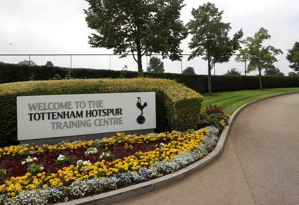 Tottenham players return to Hotspur Way